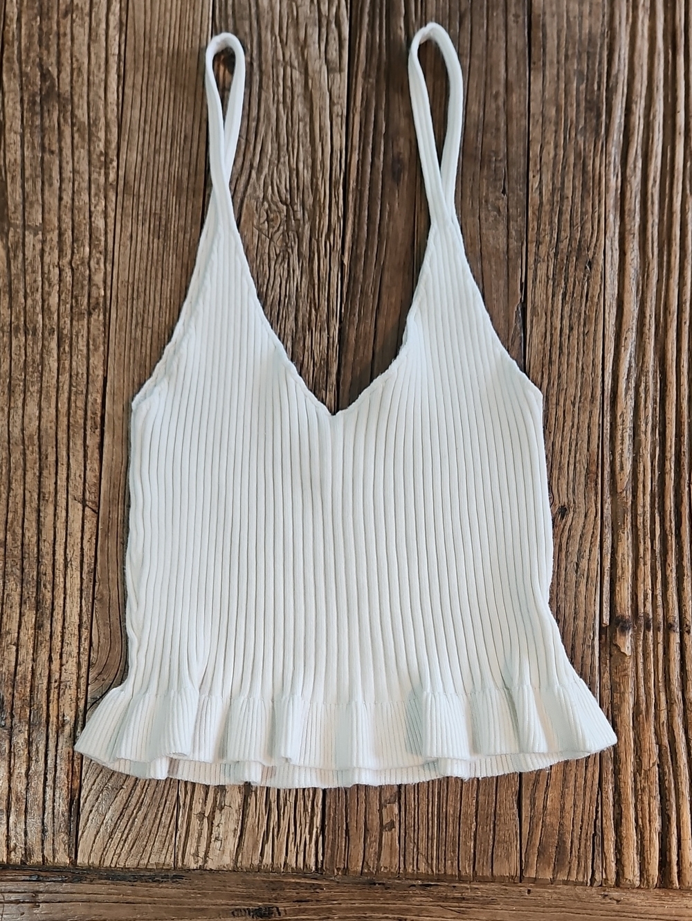 Sleeveless V-Neck Ribbed Camisole with Ruffle Hem in Off White Size Medium
